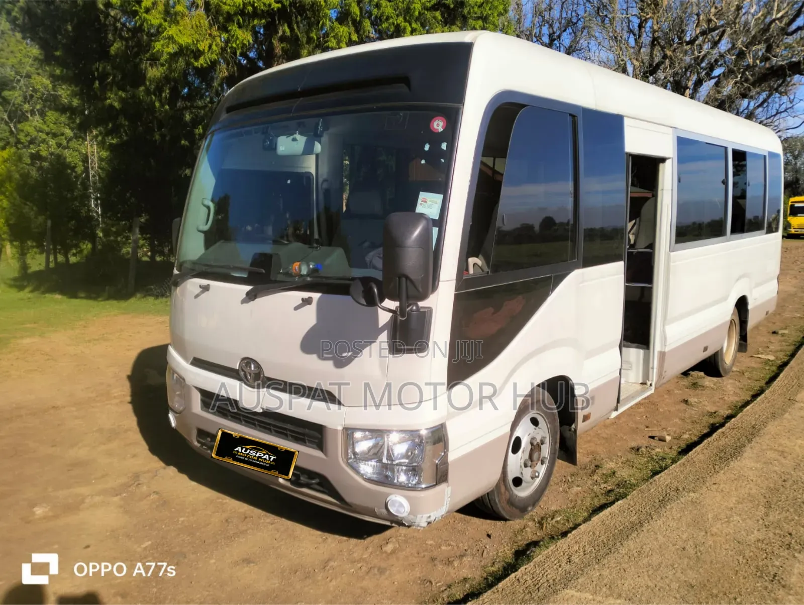Luxury Bus Hire – Travel in Comfort Style!