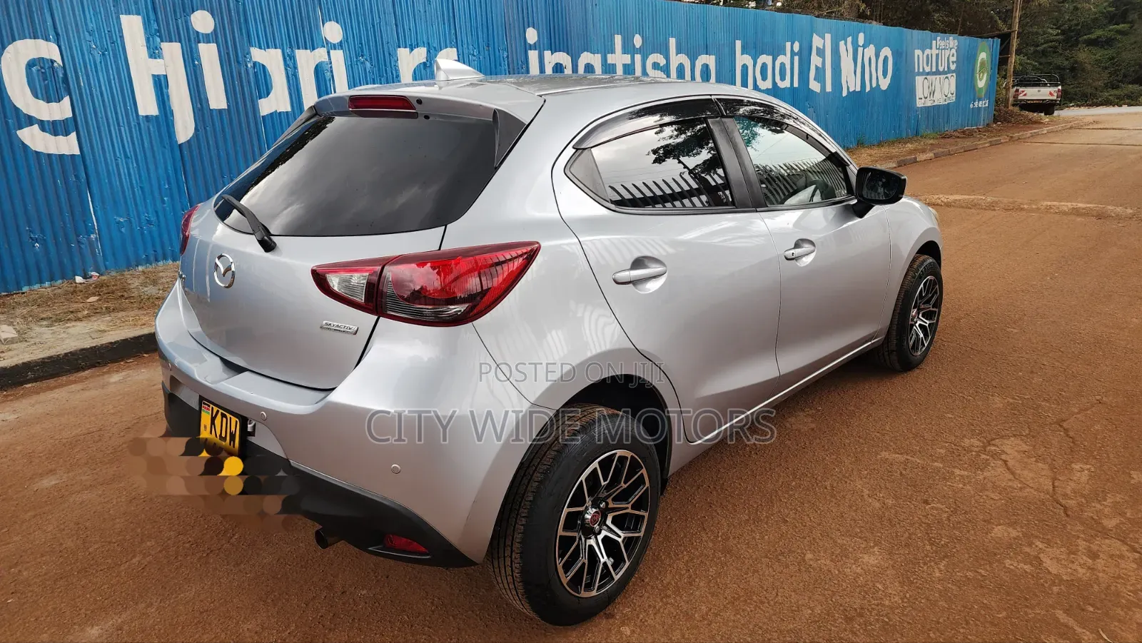 Mazda Demio 2018 Silver