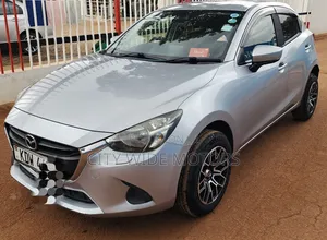 Mazda Demio 2018 Silver