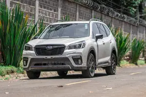 Subaru Forester 2021 White
