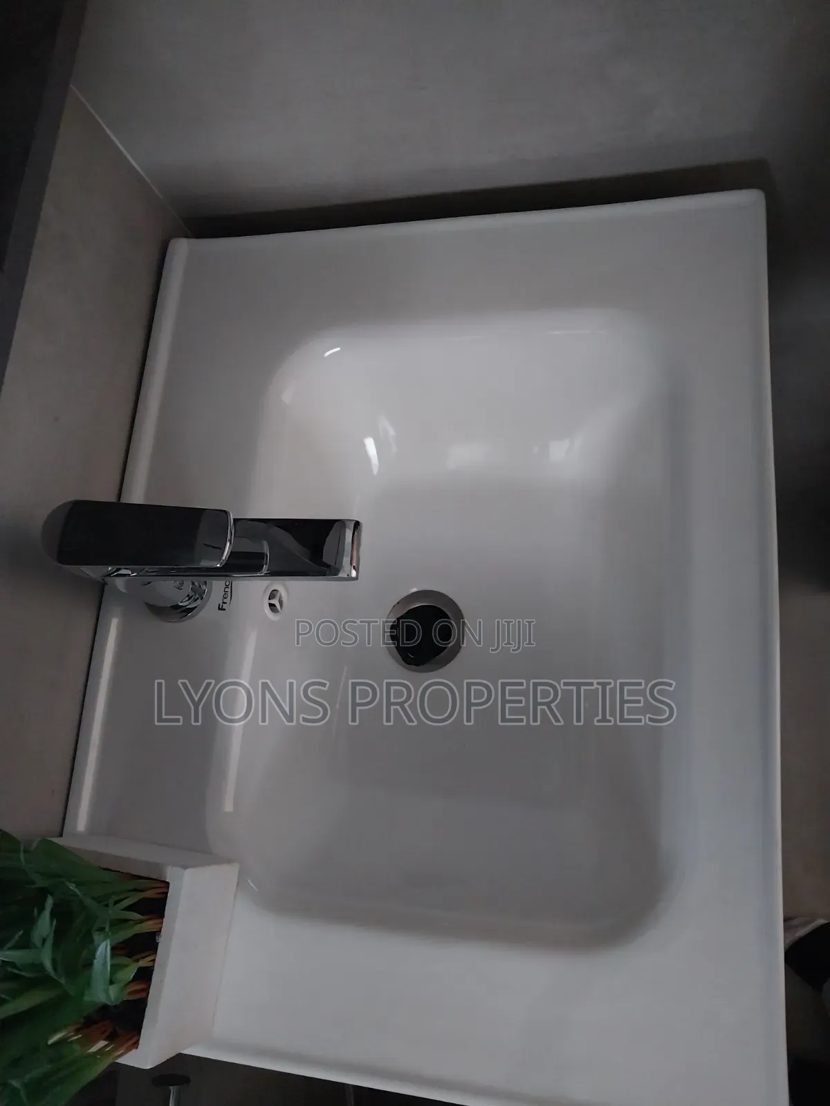 1bdrm Apartment in NkaiMurunya for sale