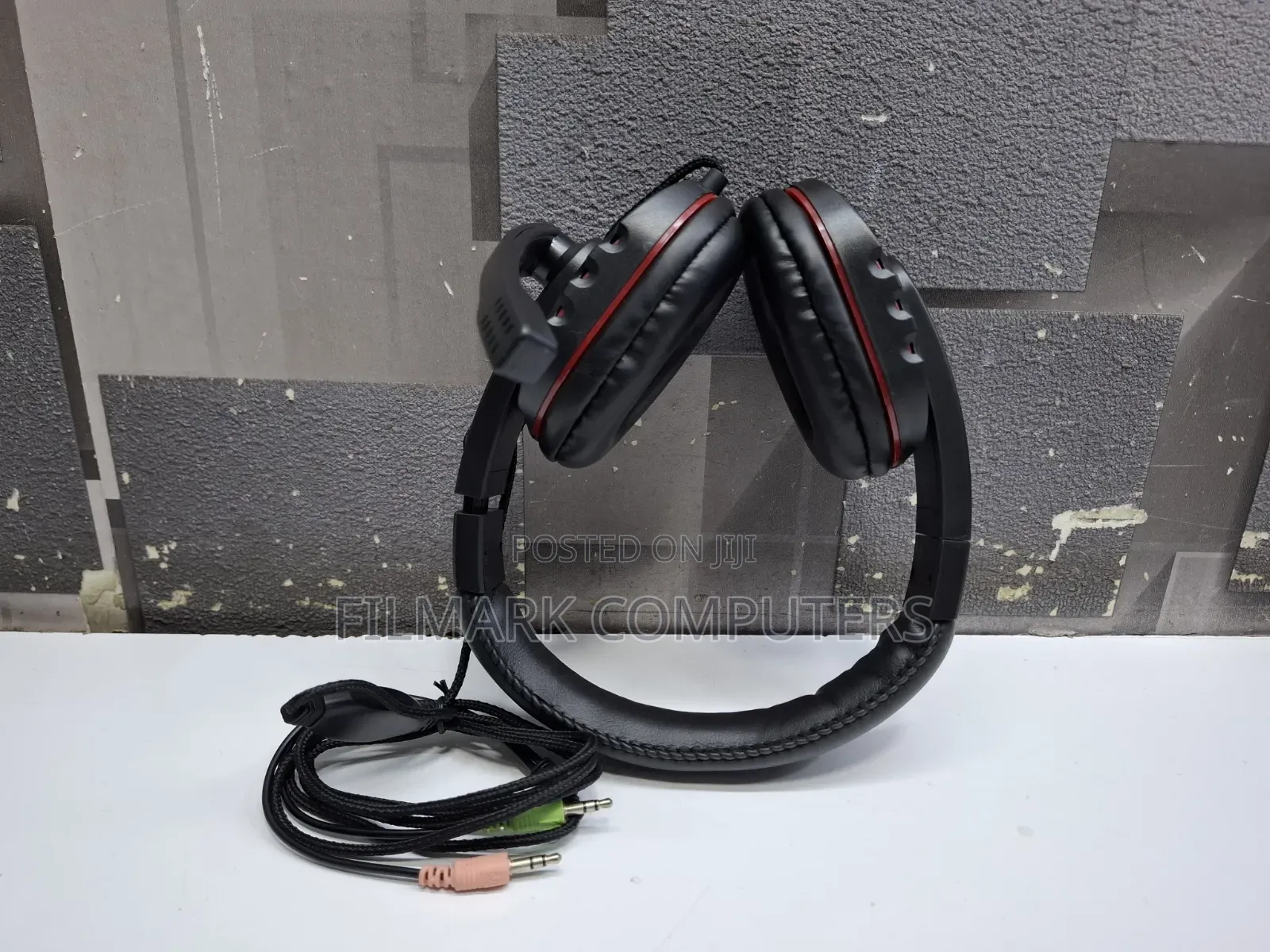 Microkingdom MK-782 Wired Gaming Headset (Headphones)