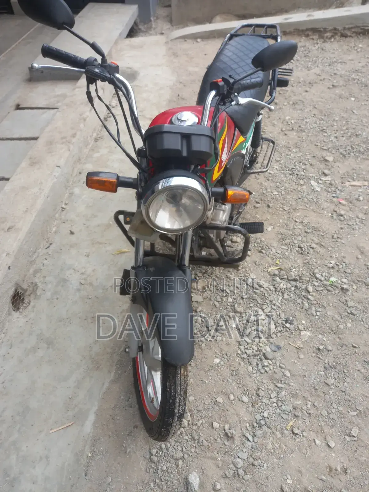 Honda CB 2021 Red