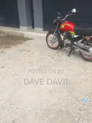 Honda CB 2021 Red