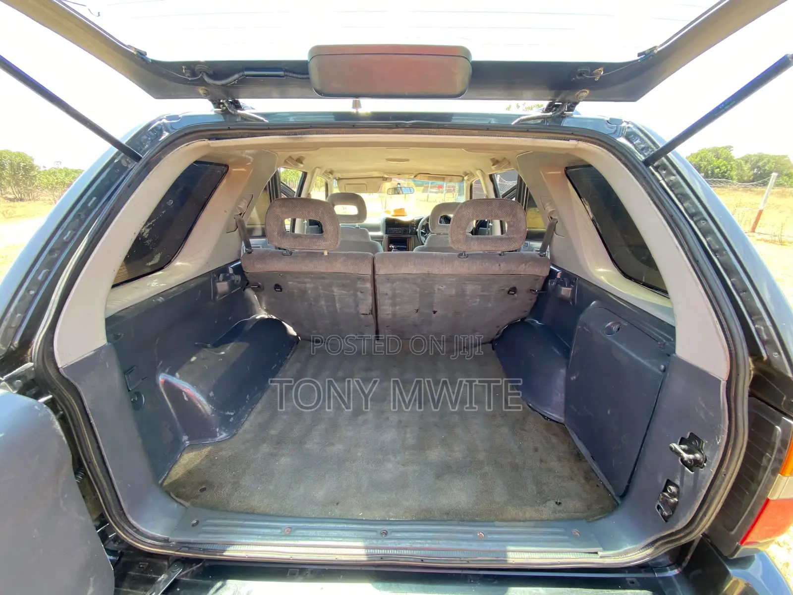 Isuzu Trooper 2000 Gray
