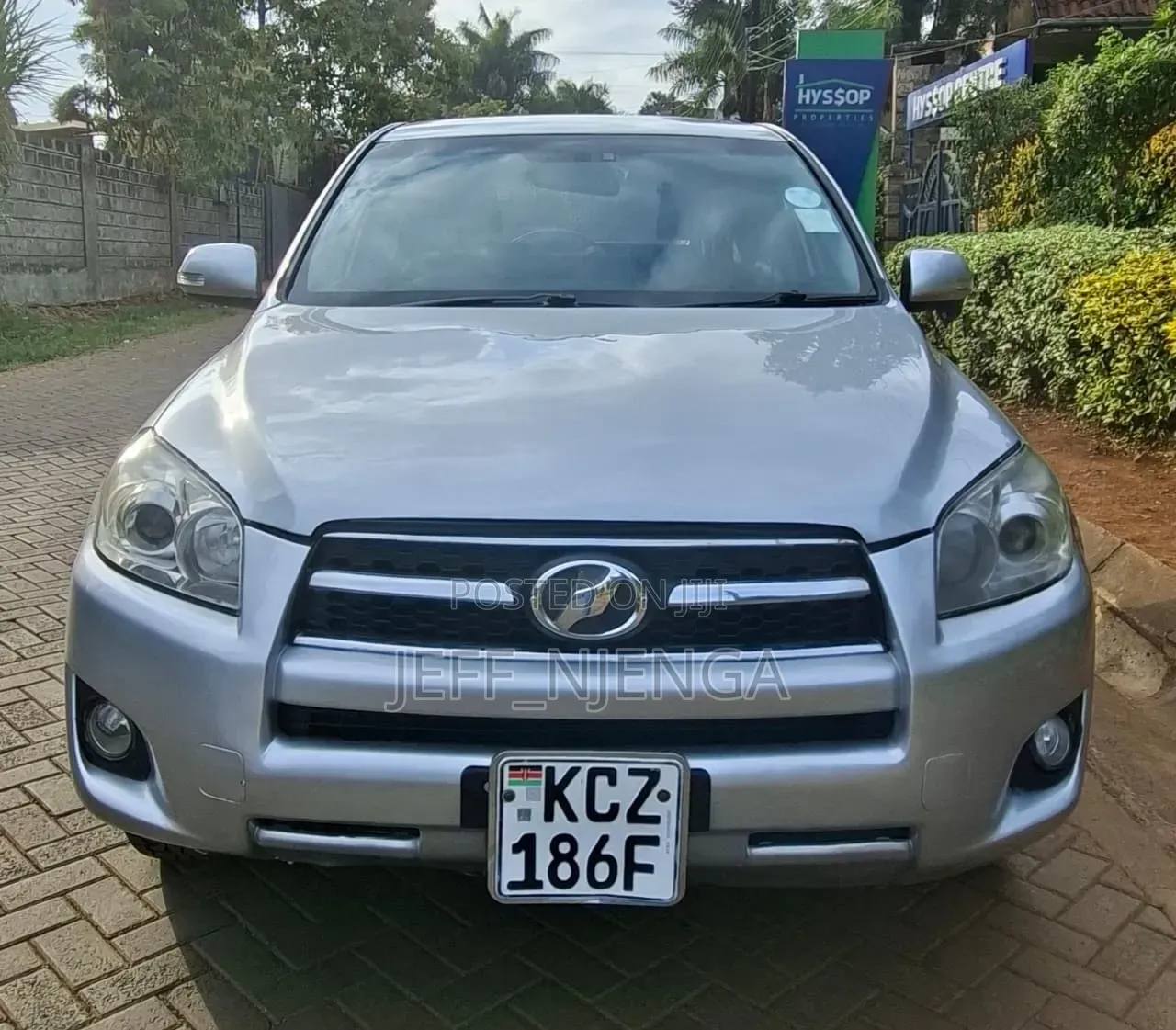 Toyota RAV4 2012 Silver
