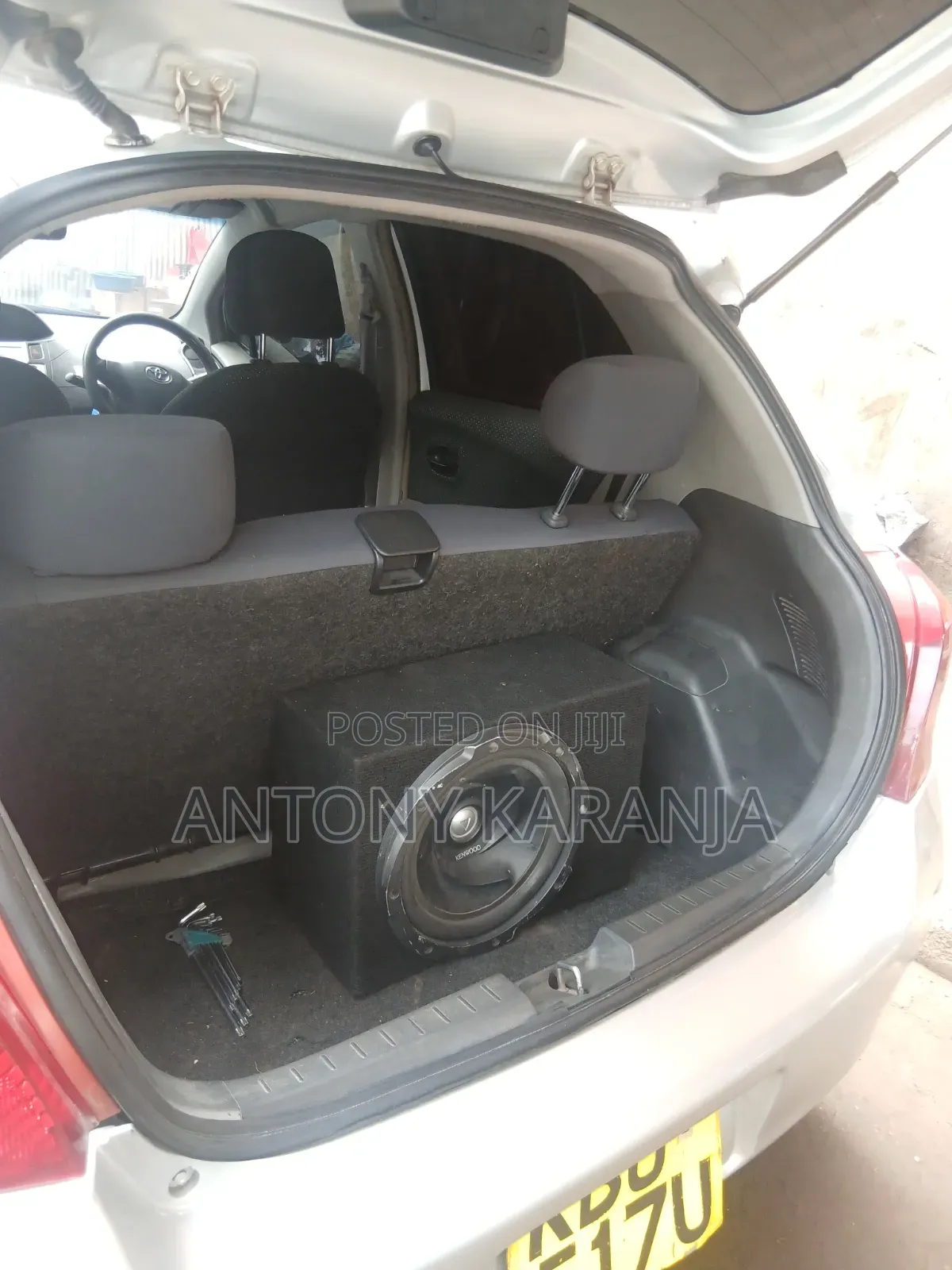 Toyota Vitz 1.0 FWD 5dr 2006 Silver