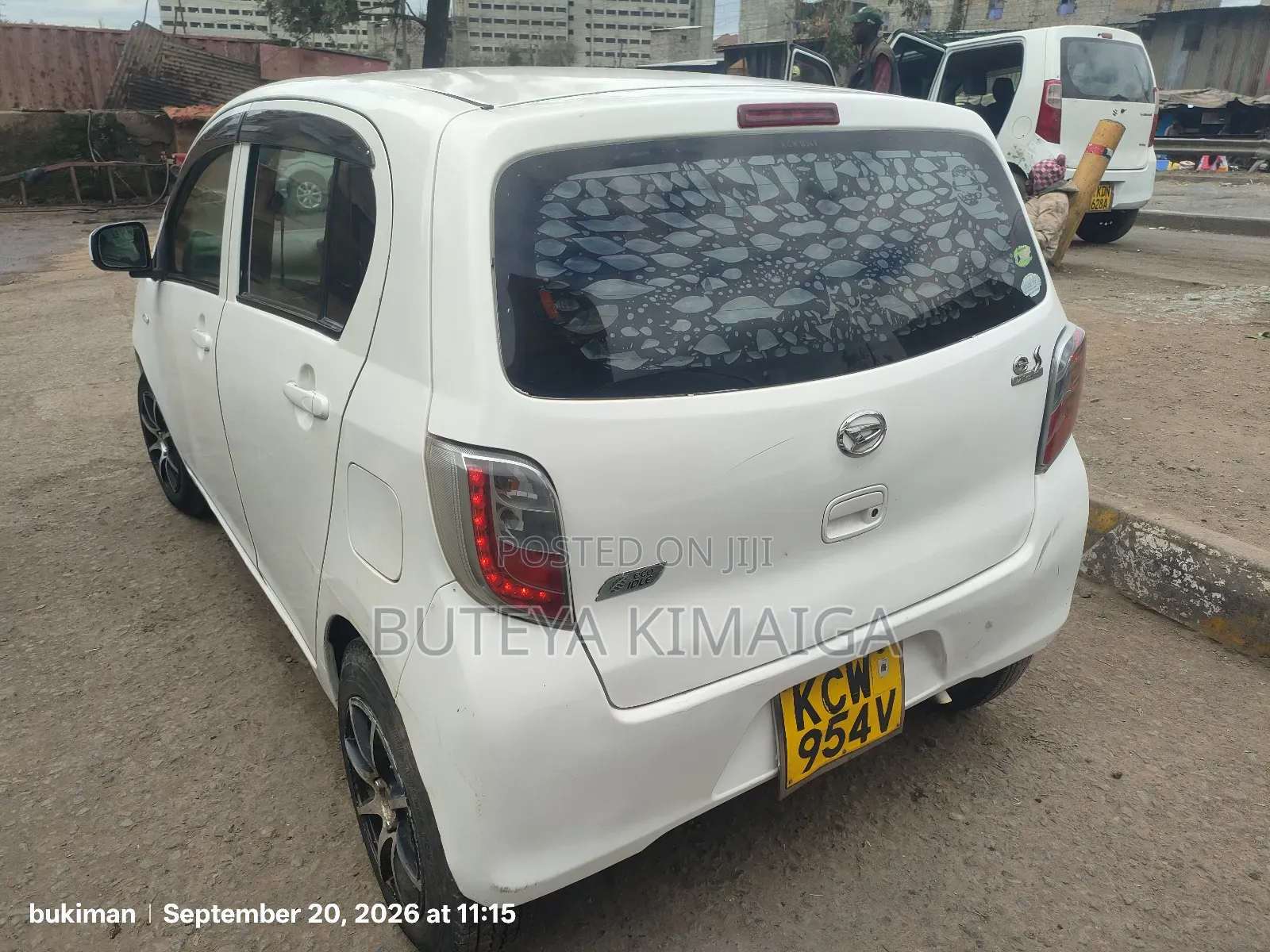 Daihatsu Mira 2012 White