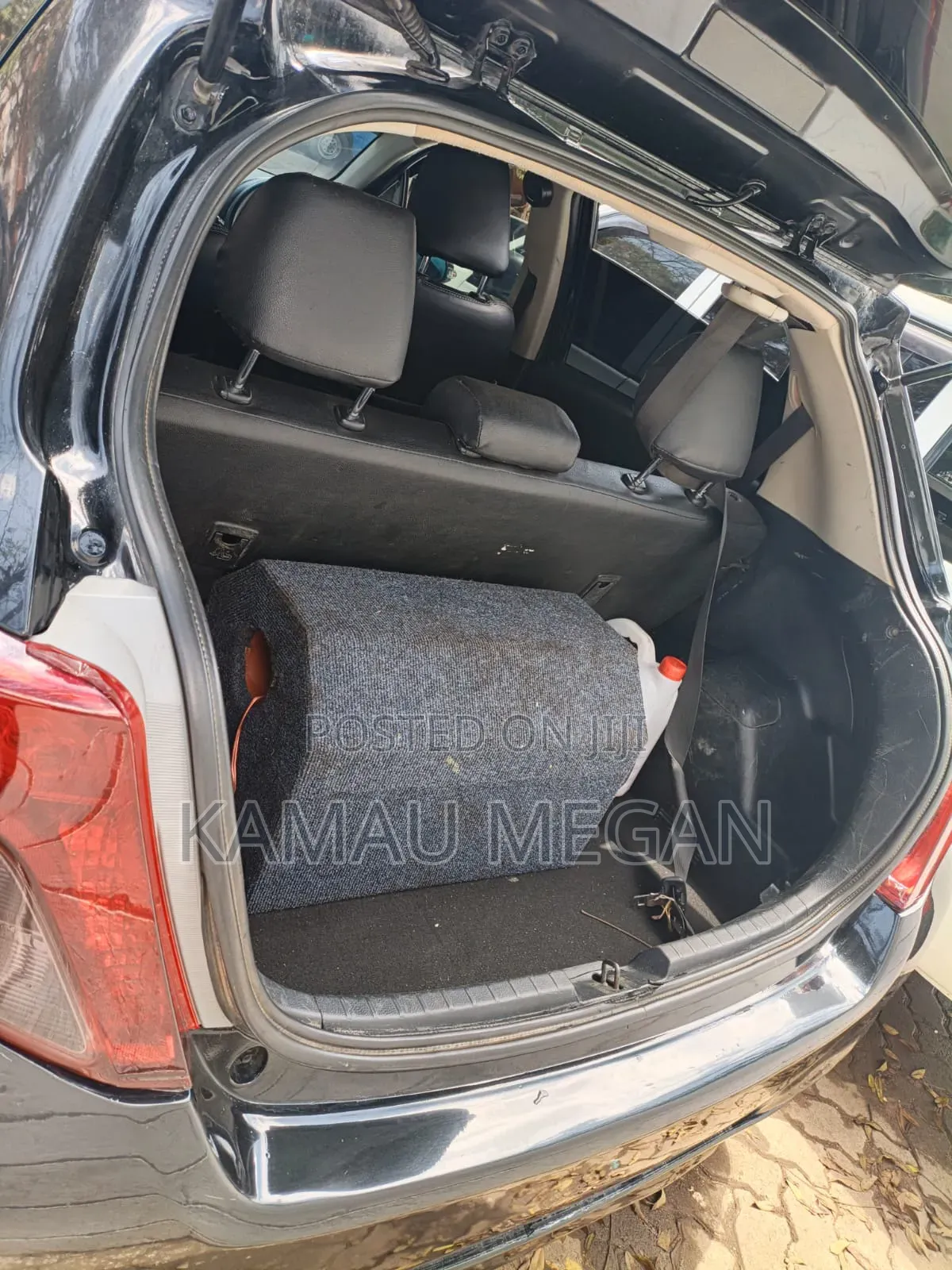 Toyota Vitz 2013 Black