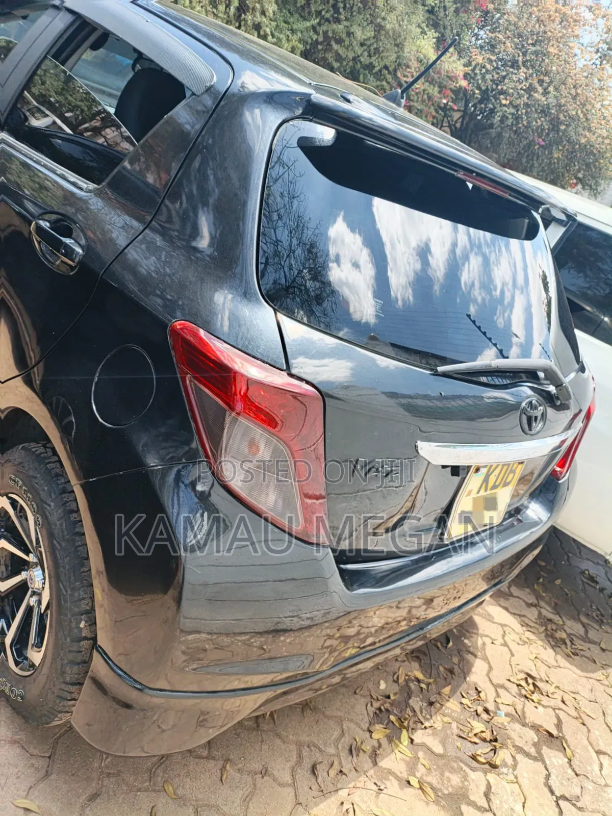 Toyota Vitz 2013 Black