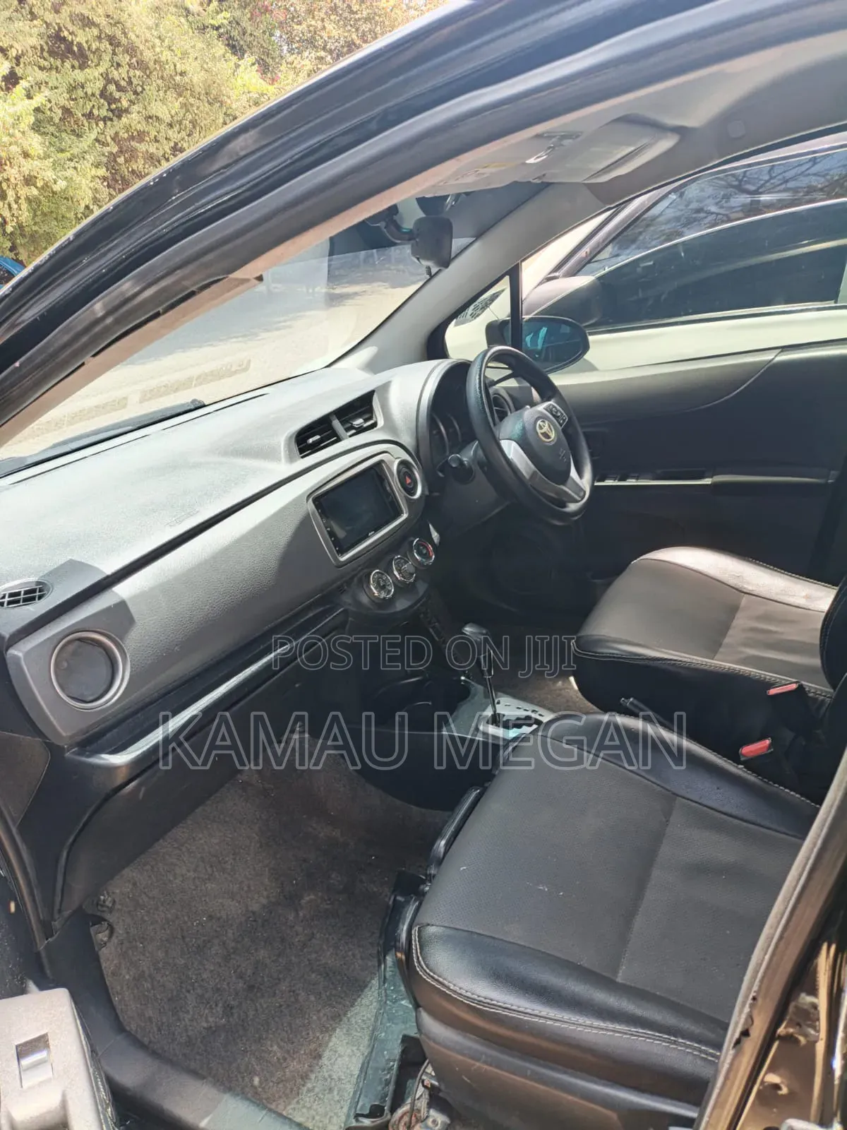 Toyota Vitz 2013 Black