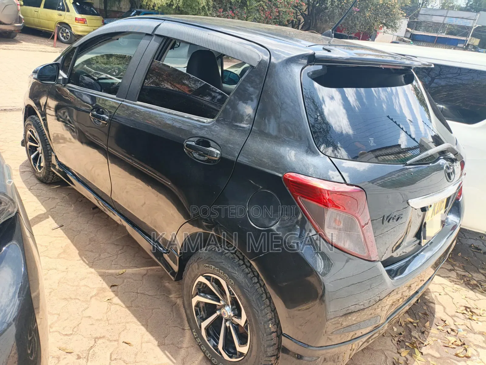 Toyota Vitz 2013 Black