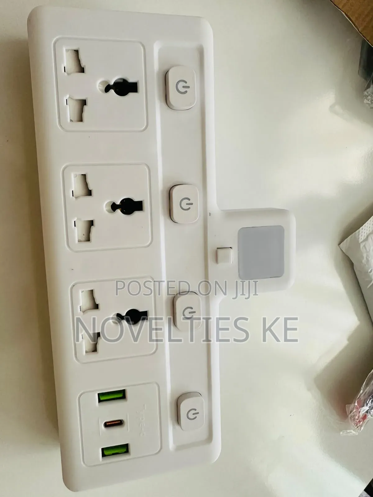 Universal Outlet Power Strip