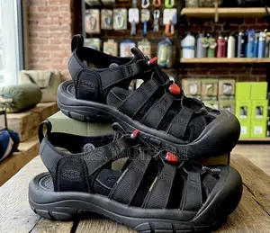 KEEN Newport H2 Closed Toe Water Sandals Size 38-45