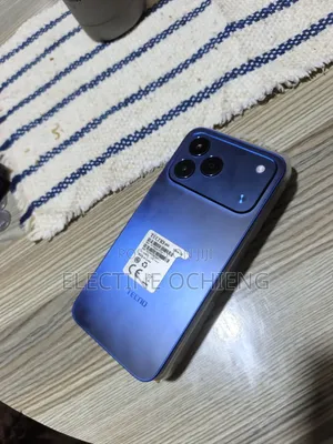 Tecno Spark 50 128 GB Blue