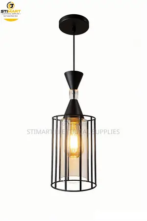 Minimalist Black Frame Pendant Light