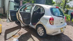 Nissan March 1.2 AWD 2015 Gray