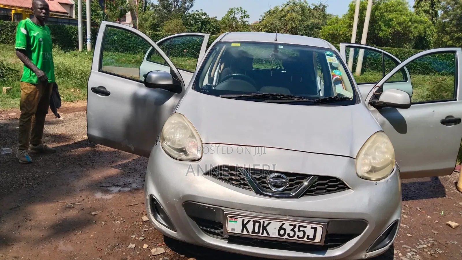 Nissan March 1.2 AWD 2015 Gray