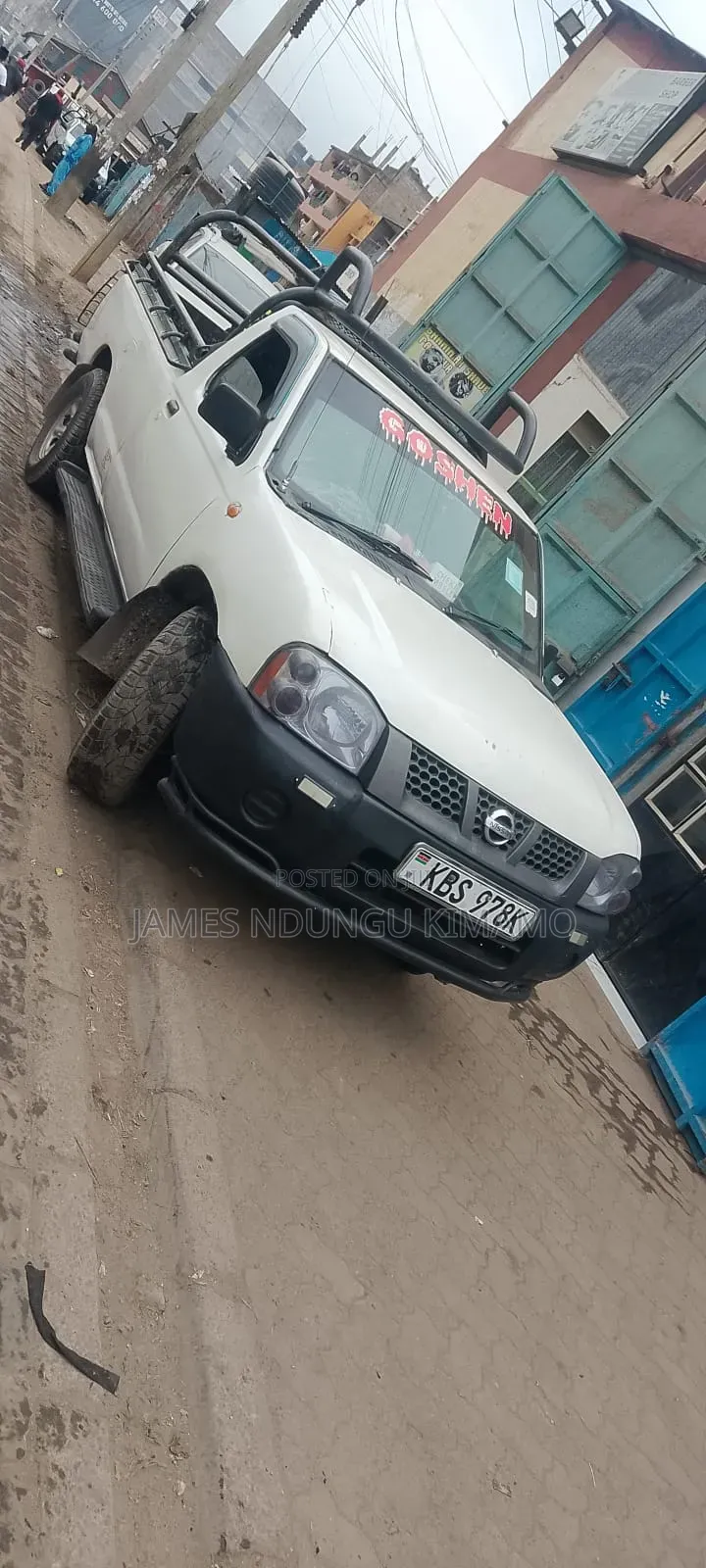 Nissan NP300 2012 White