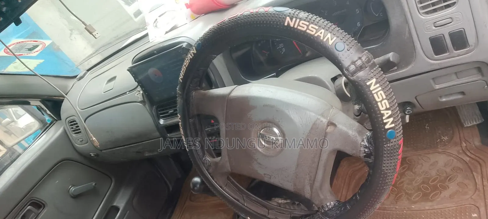 Nissan NP300 2012 White