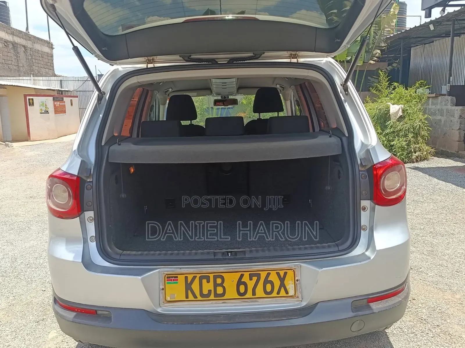 Volkswagen Tiguan S 2010 Silver