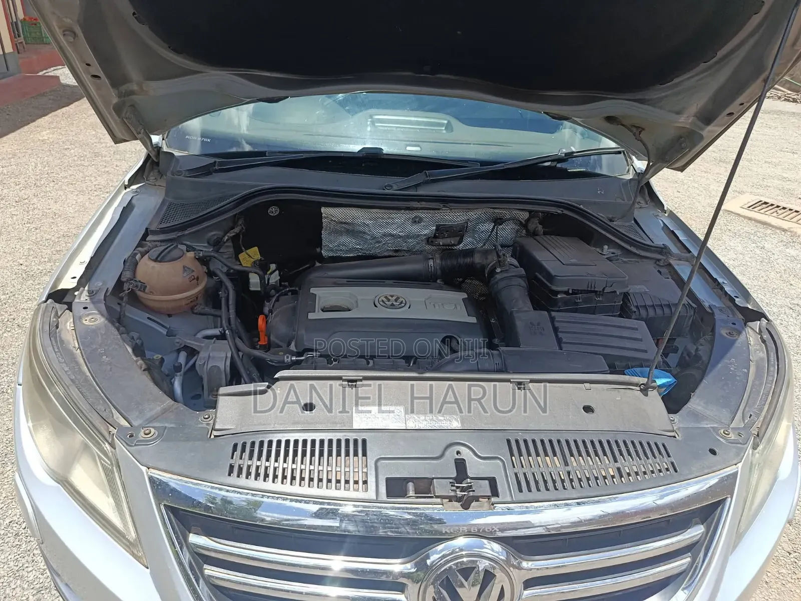 Volkswagen Tiguan S 2010 Silver
