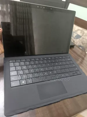 Laptop Microsoft Surface Pro 6 8GB Intel Core i7 SSD 256GB