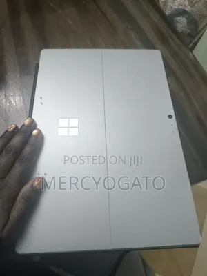 Laptop Microsoft Surface Pro 6 8GB Intel Core i7 SSD 256GB