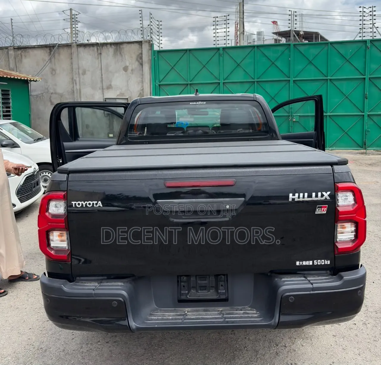 Toyota Hilux Revo Double Cab Deisel 2.4 AWD 2021 Black