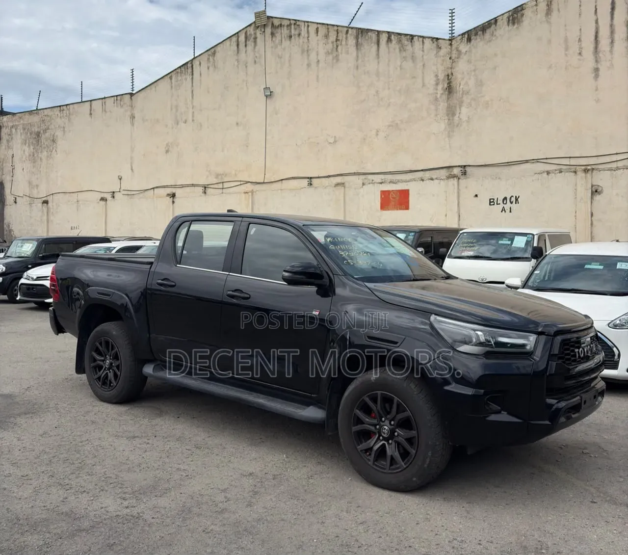 Toyota Hilux Revo Double Cab Deisel 2.4 AWD 2021 Black