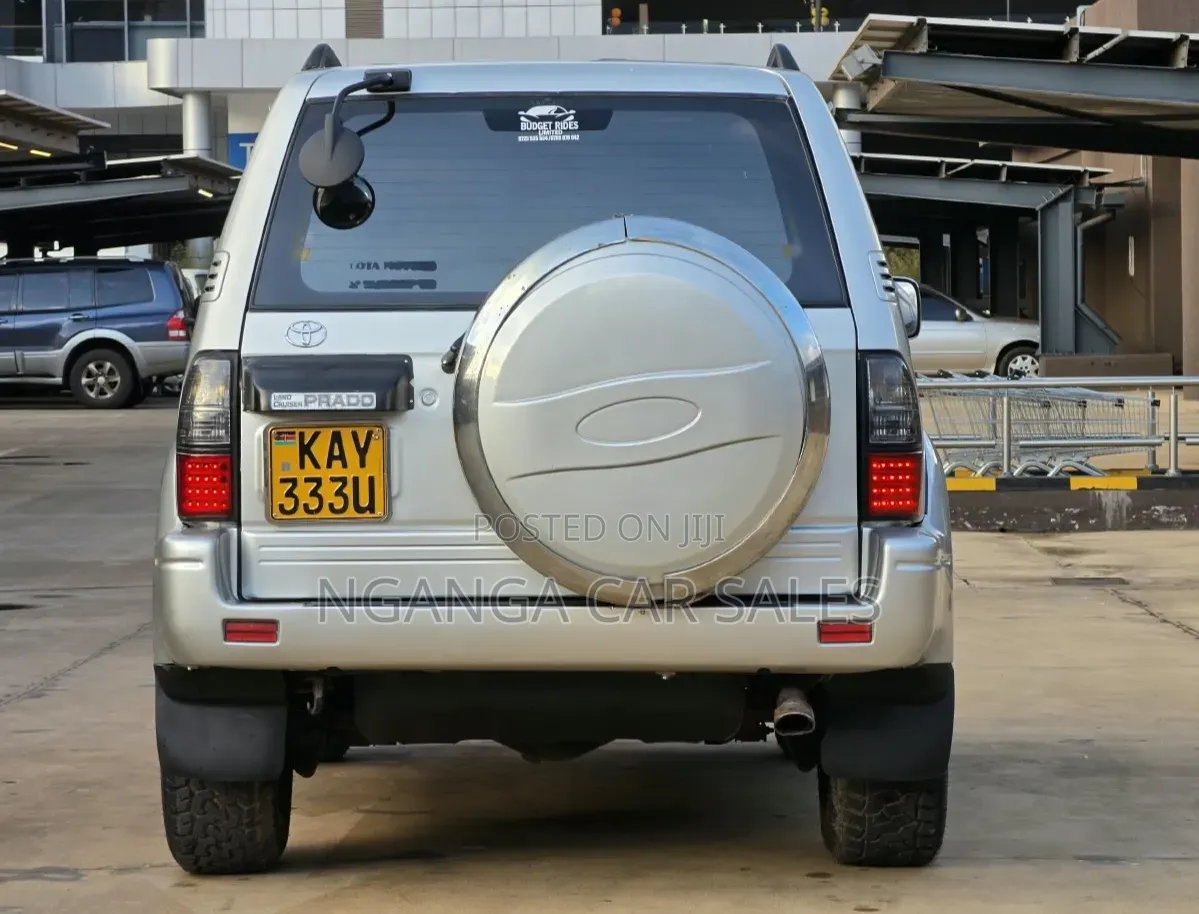 Toyota Land Cruiser Prado 2000 Silver