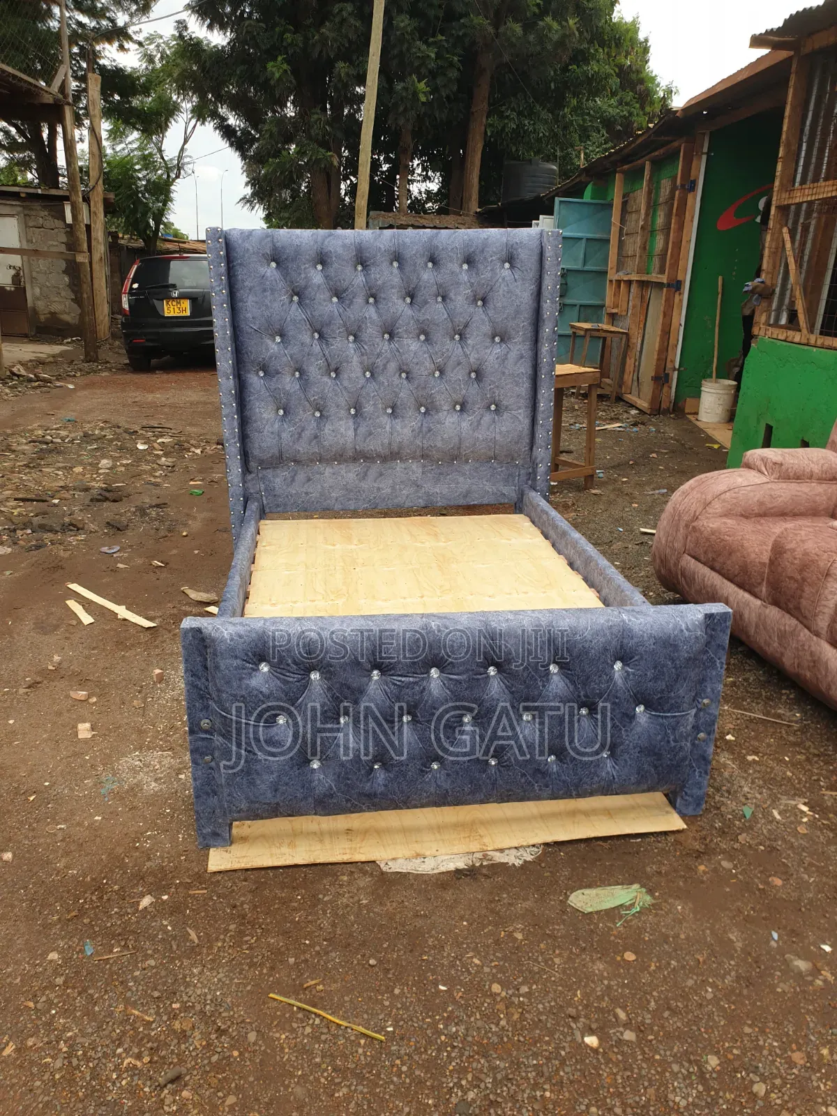 4 by 6 Chester Bed Gray