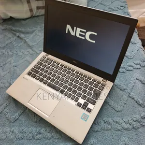 Laptop NEC 4GB Intel Core i3 HDD 500GB