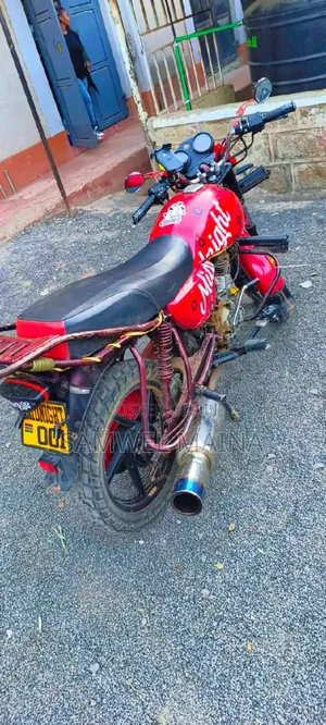Bajaj Boxer 2016 Red
