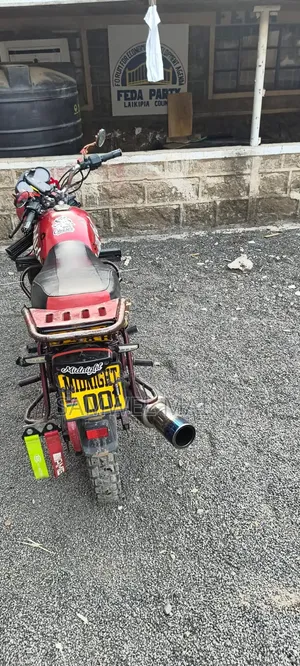 Bajaj Boxer 2016 Red