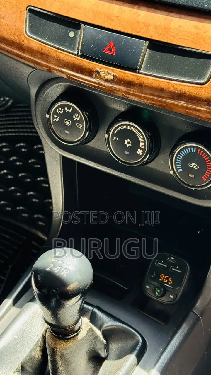 Mitsubishi Lancer 2007 Beige