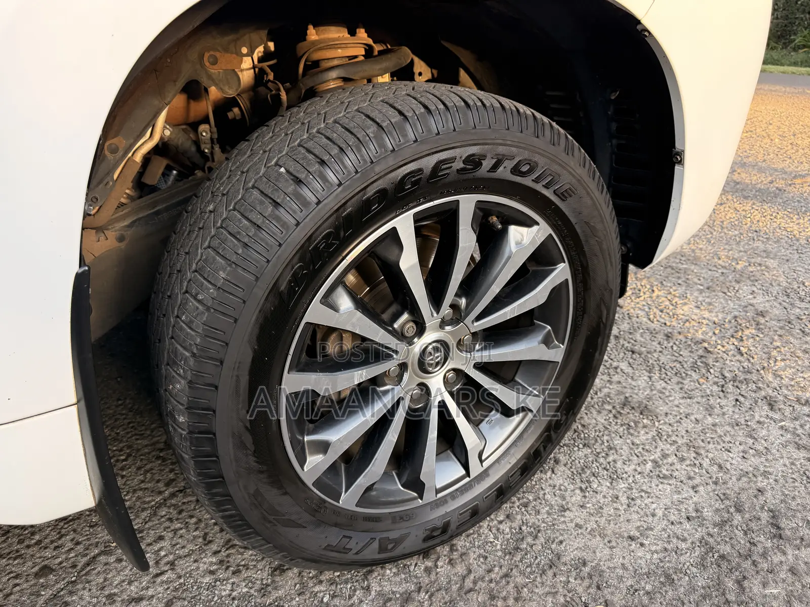 Toyota Land Cruiser Prado 2.8 2018 White