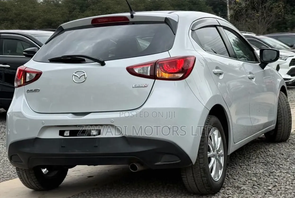 Mazda Demio 2019 Gray