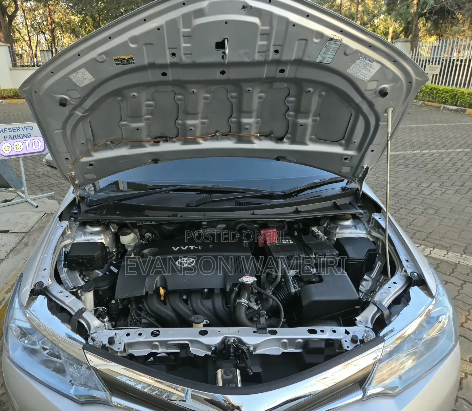 Toyota Corolla Fielder 1.5 Petrol FWD 2015 Silver