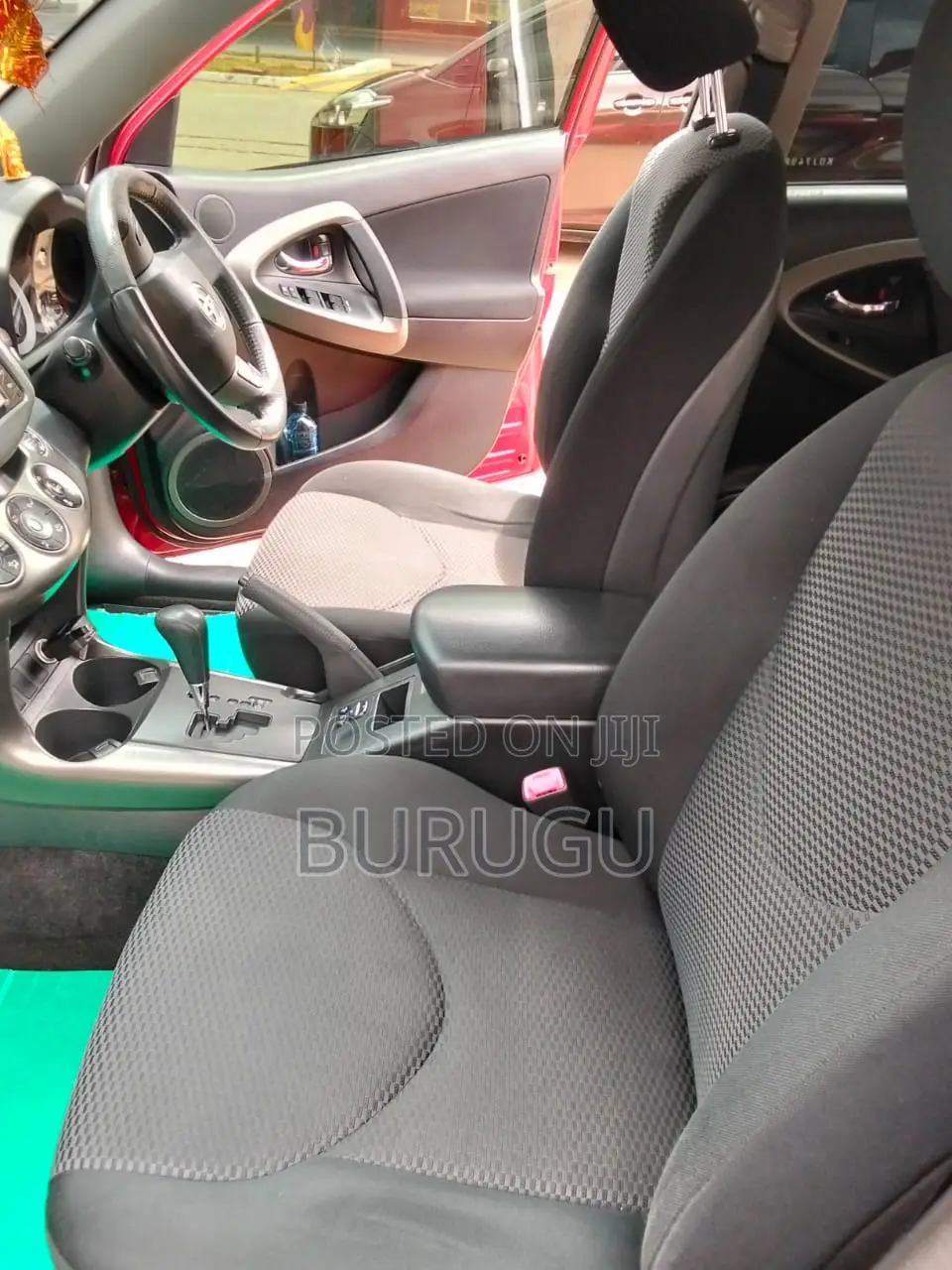 Toyota RAV4 2015 Red