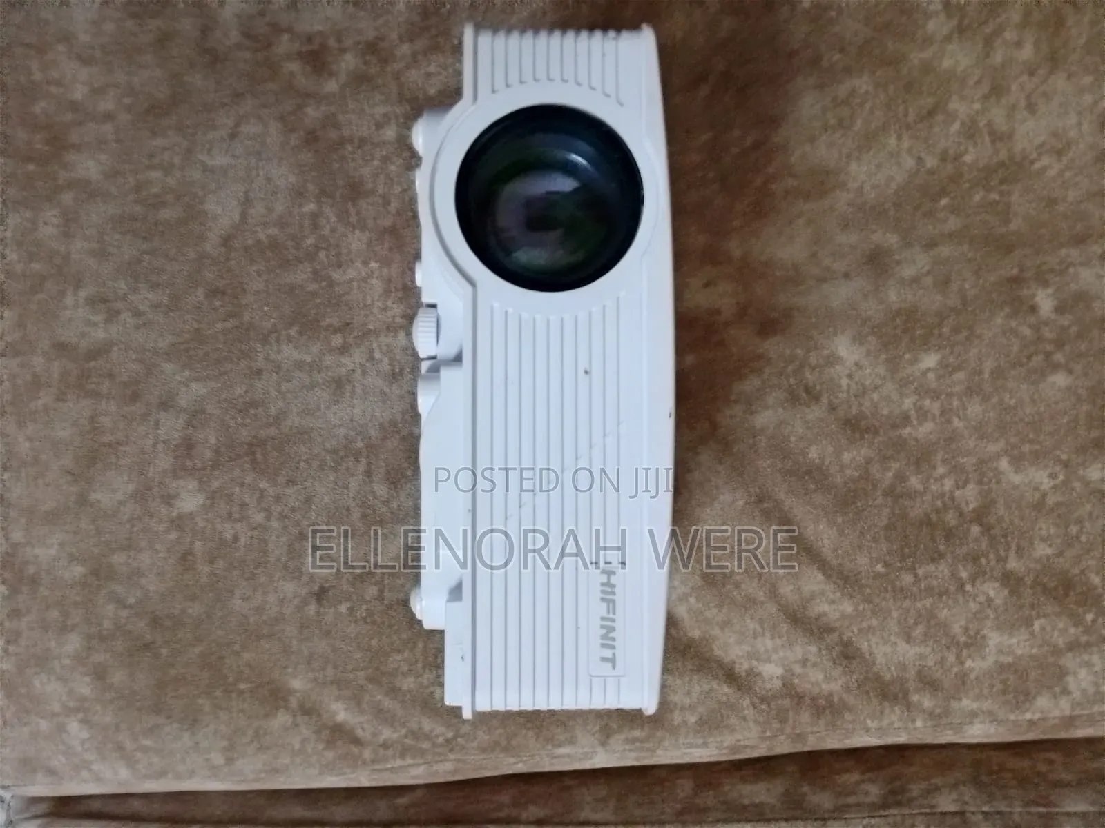 Hifinit GP16 WiFi Projector – Full HD 1080P Mini Home Cinema