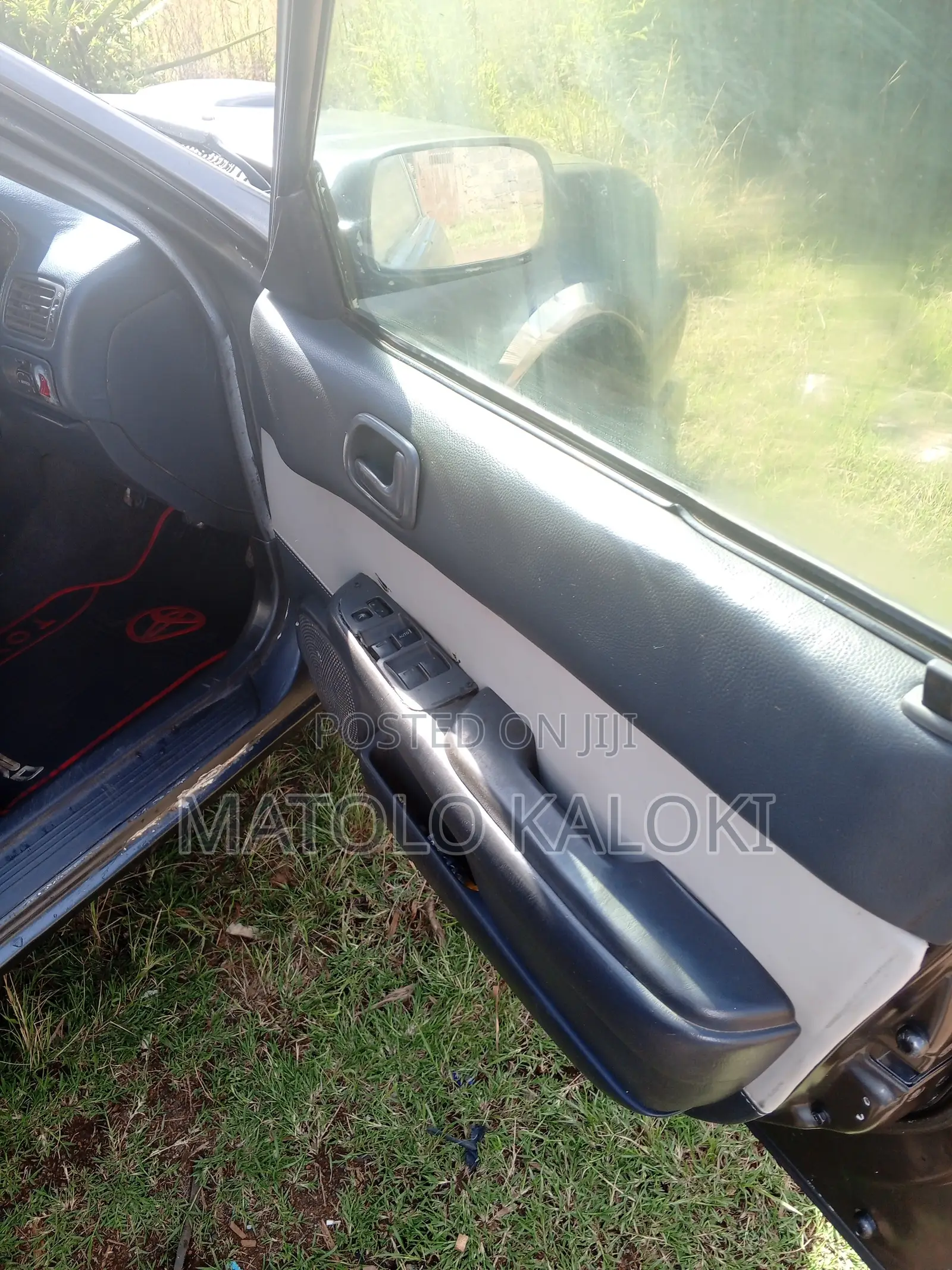 Toyota Carib 2001 Gray
