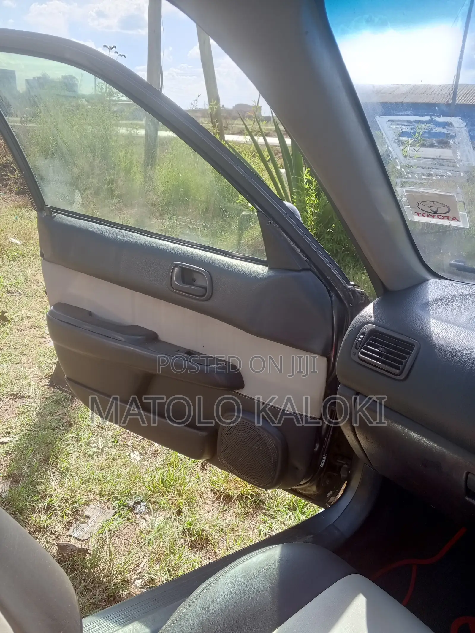 Toyota Carib 2001 Gray