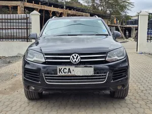 Volkswagen Touareg TDI Executive 2011 Black