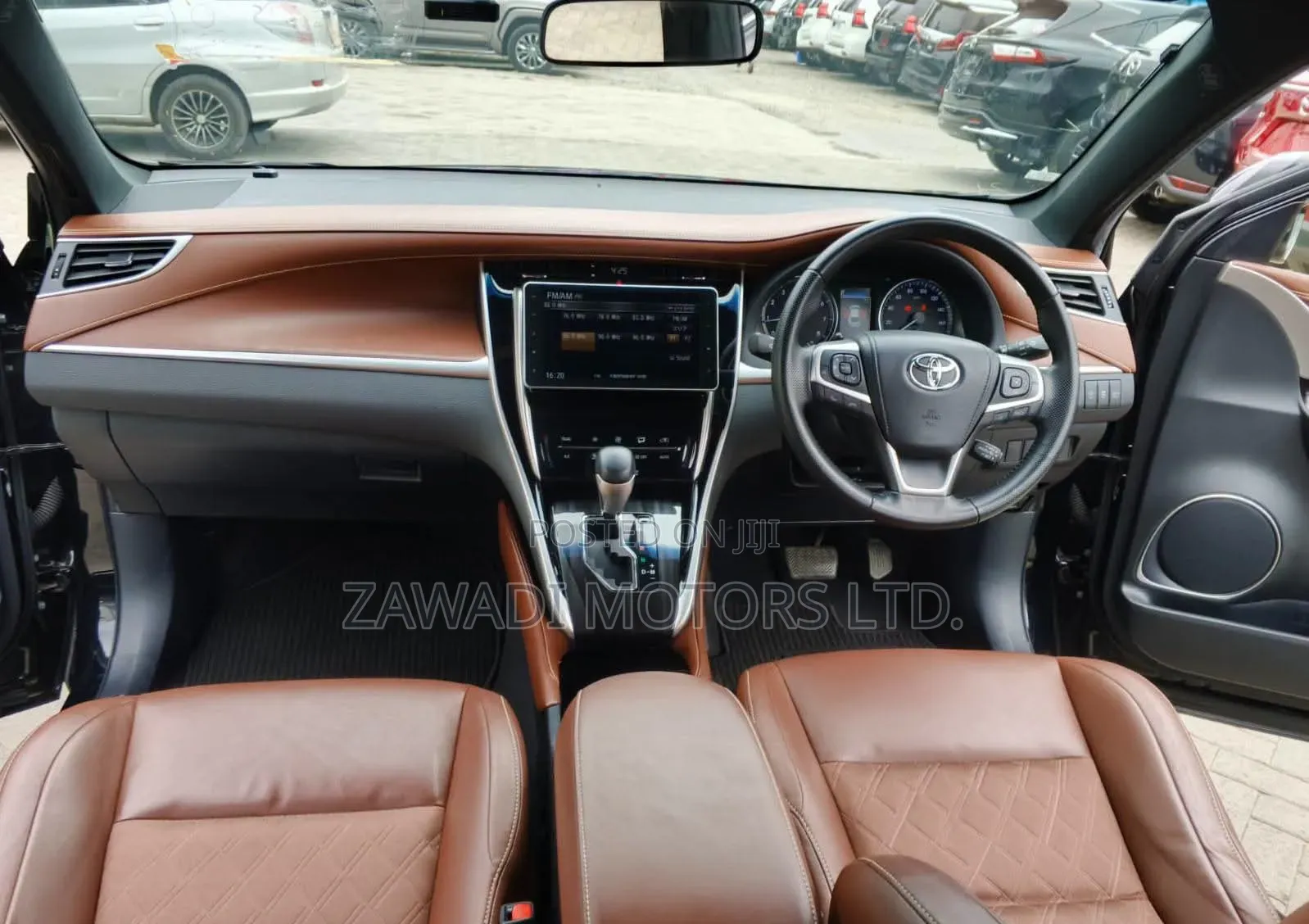 Toyota Harrier 2.0 2019 Black