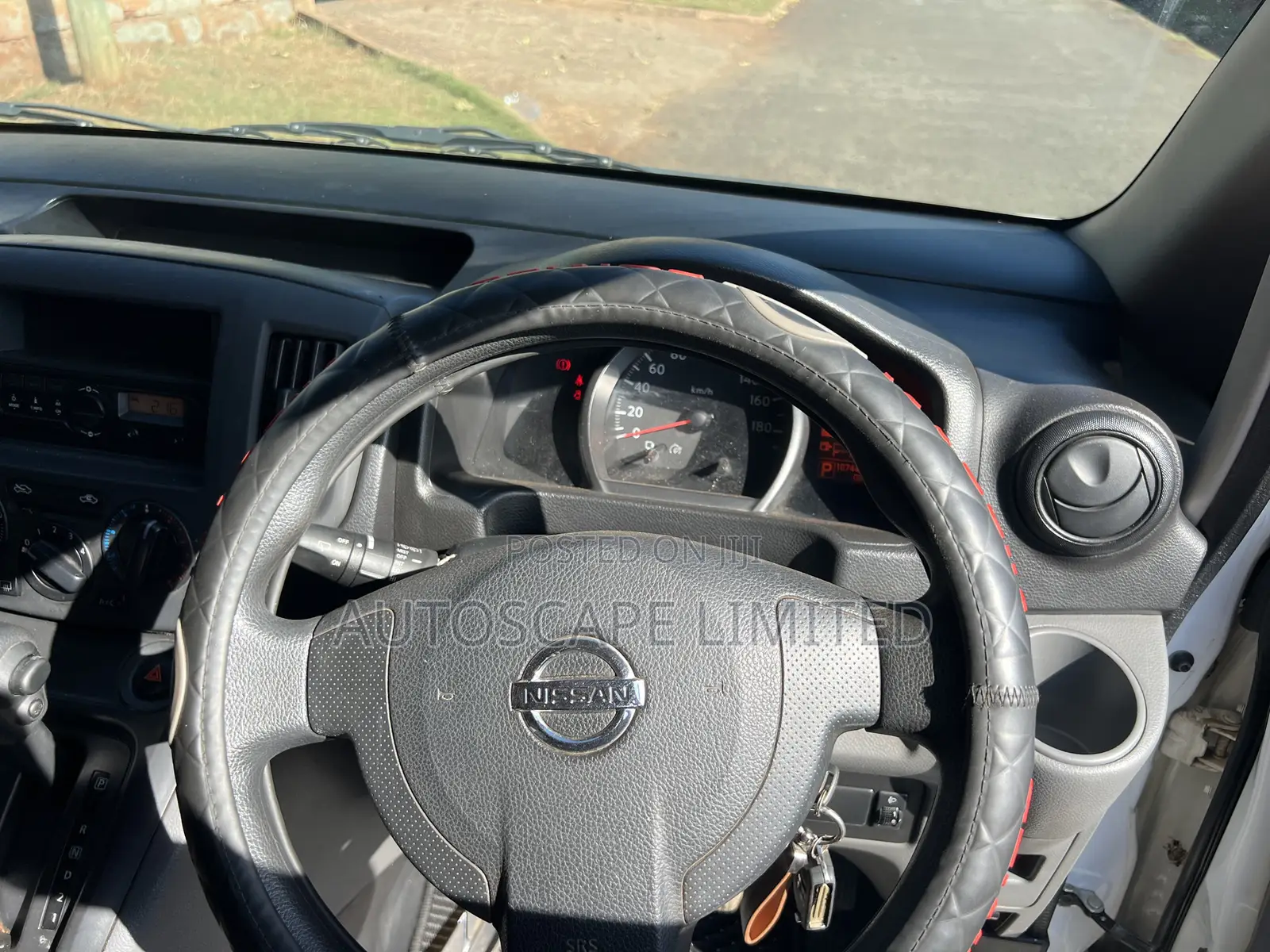 Nissan NV200 2017 White