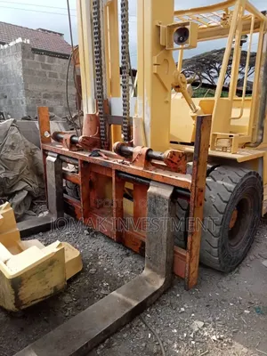 Skid Steer/Bobcat and Forklift for Hire