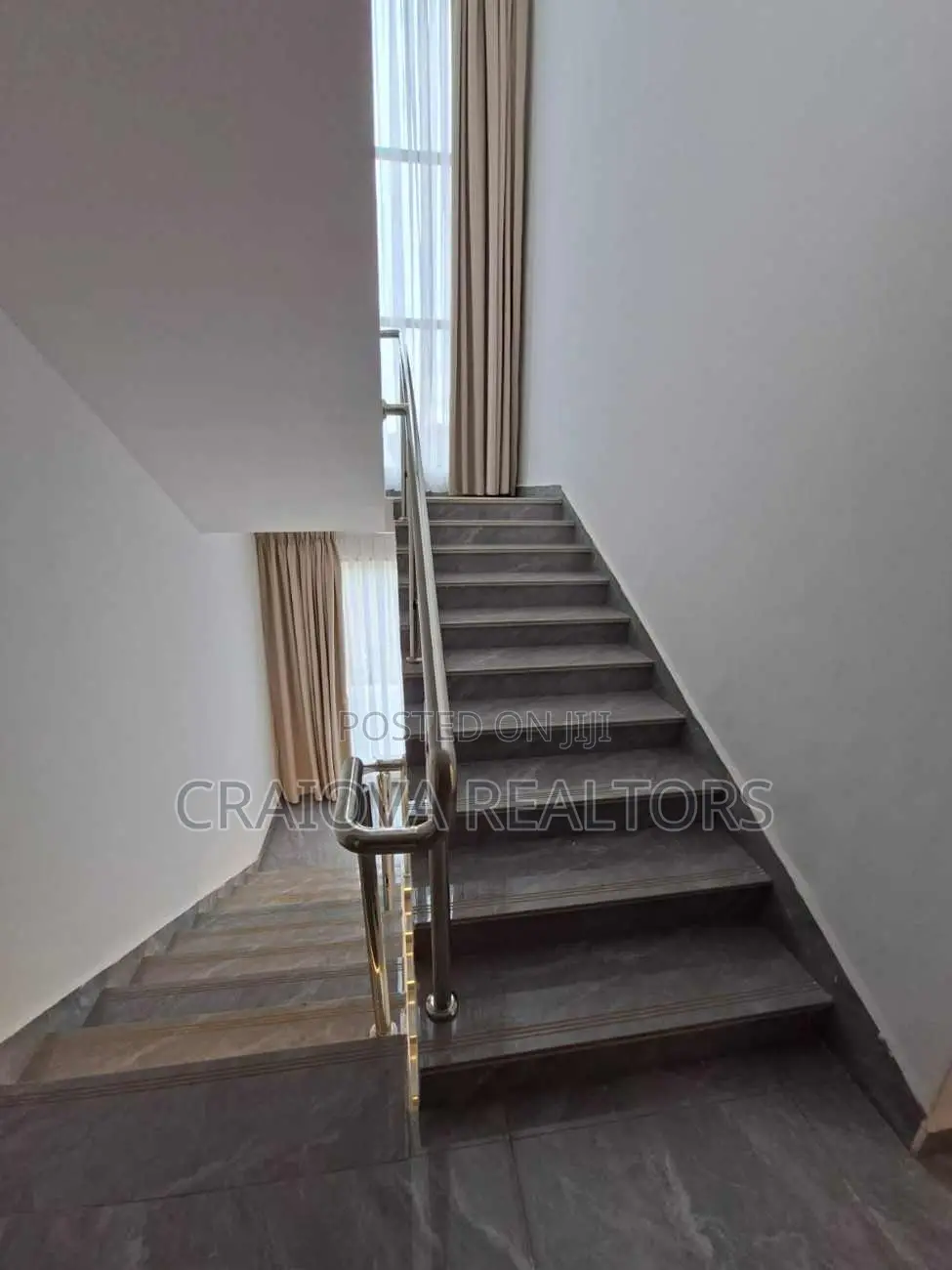 5bdrm Townhouse/Terrace in Thogoto for sale