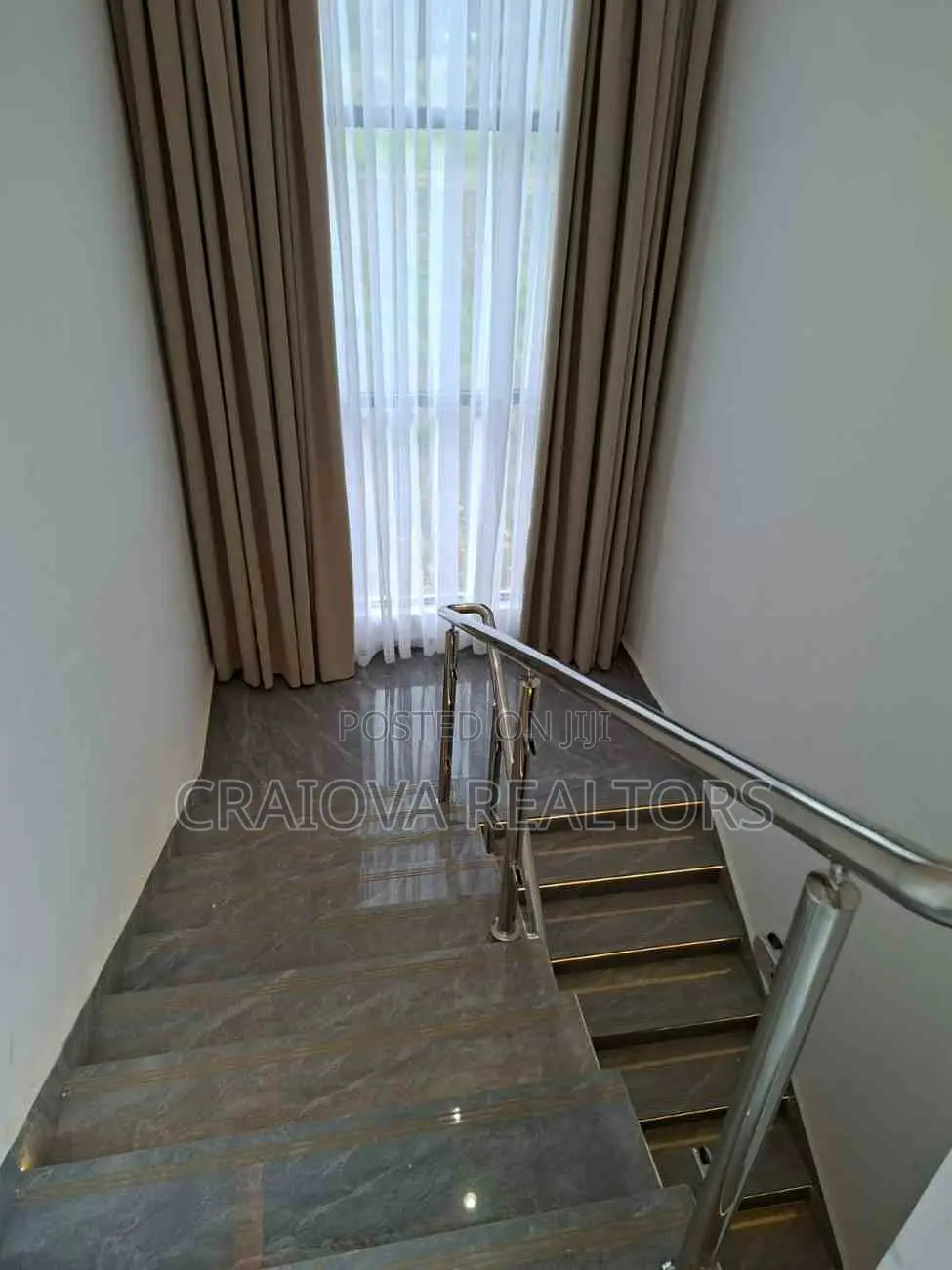 5bdrm Townhouse/Terrace in Thogoto for sale