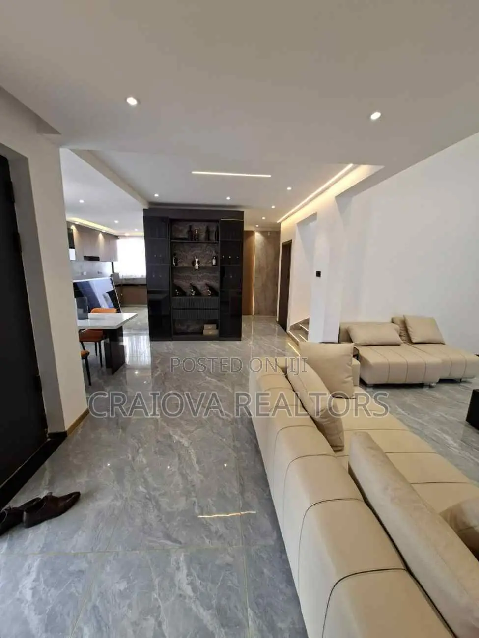 5bdrm Townhouse/Terrace in Thogoto for sale